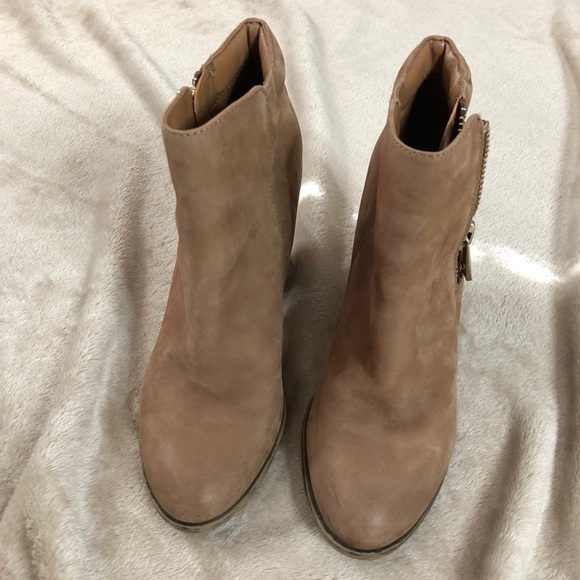 ALDO heel ankle boots booties tan brown suede 7.5 - Picture 3 of 7